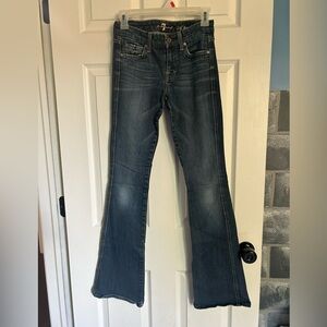 A pocket 7 for all mankind jeans